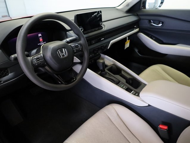 2025 Honda Accord SE photo 3