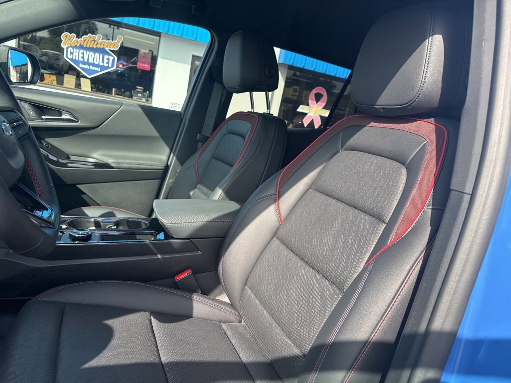 2025 Chevrolet Equinox RS photo 31