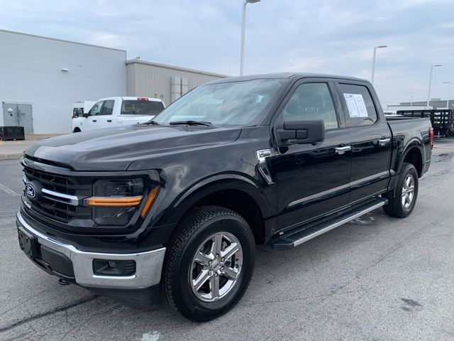 2024 Ford F-150 XLT photo 3