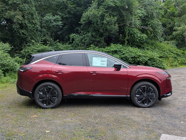 2025 Nissan Murano Platinum photo 2