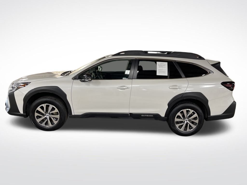 2024 Subaru Outback Premium photo 2
