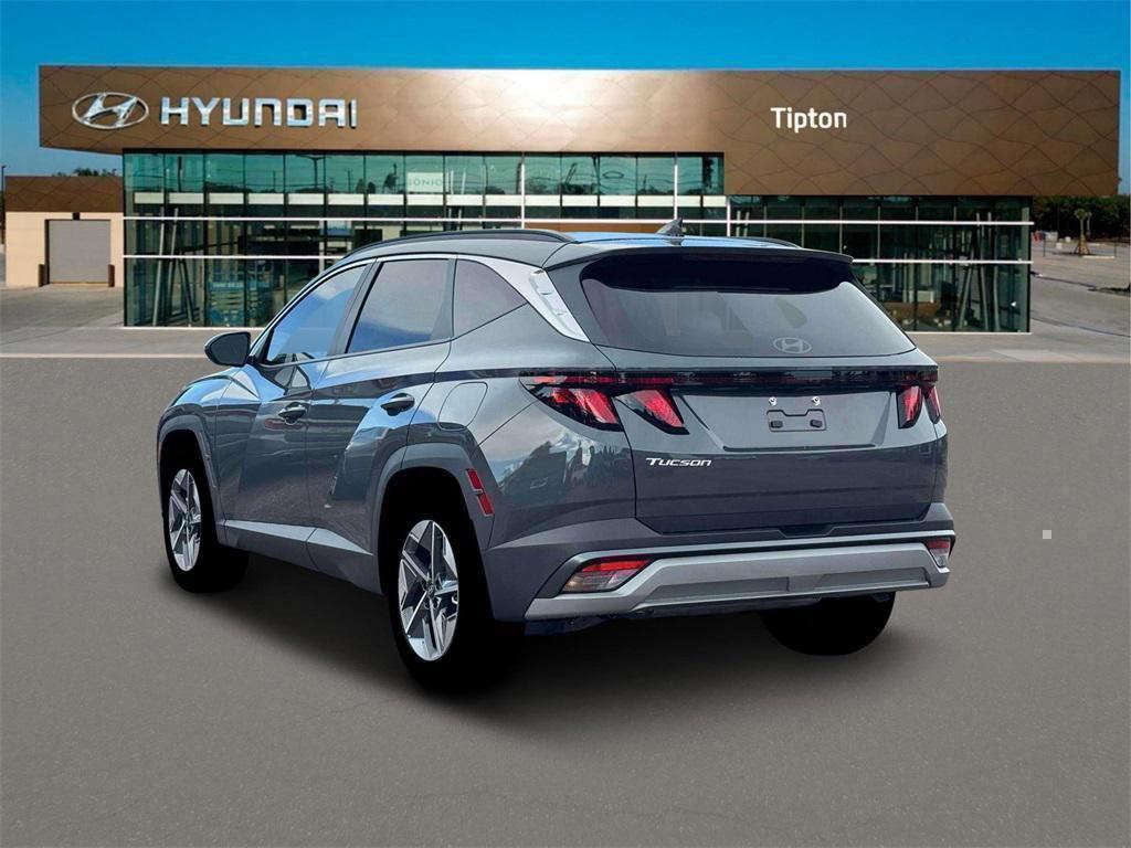 2026 Hyundai Tucson SEL photo 3