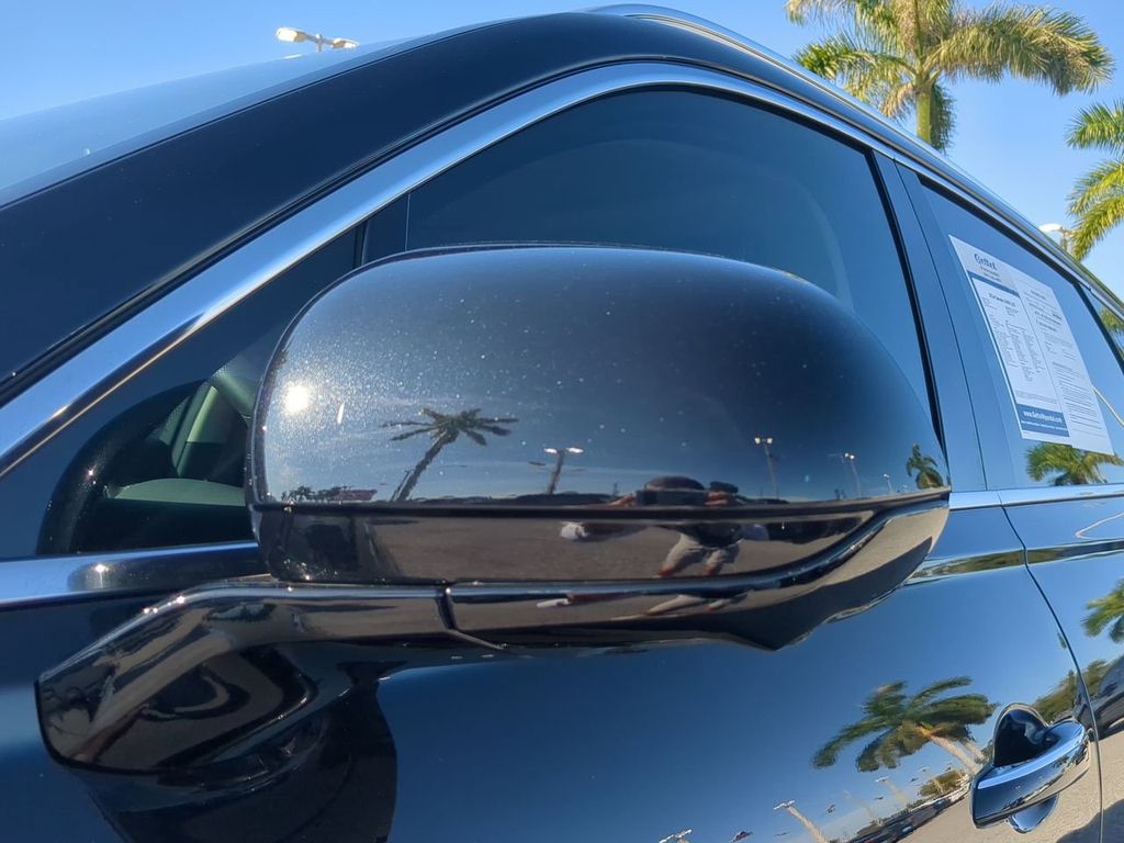 2024 Genesis GV80 3.5T Advanced photo 11