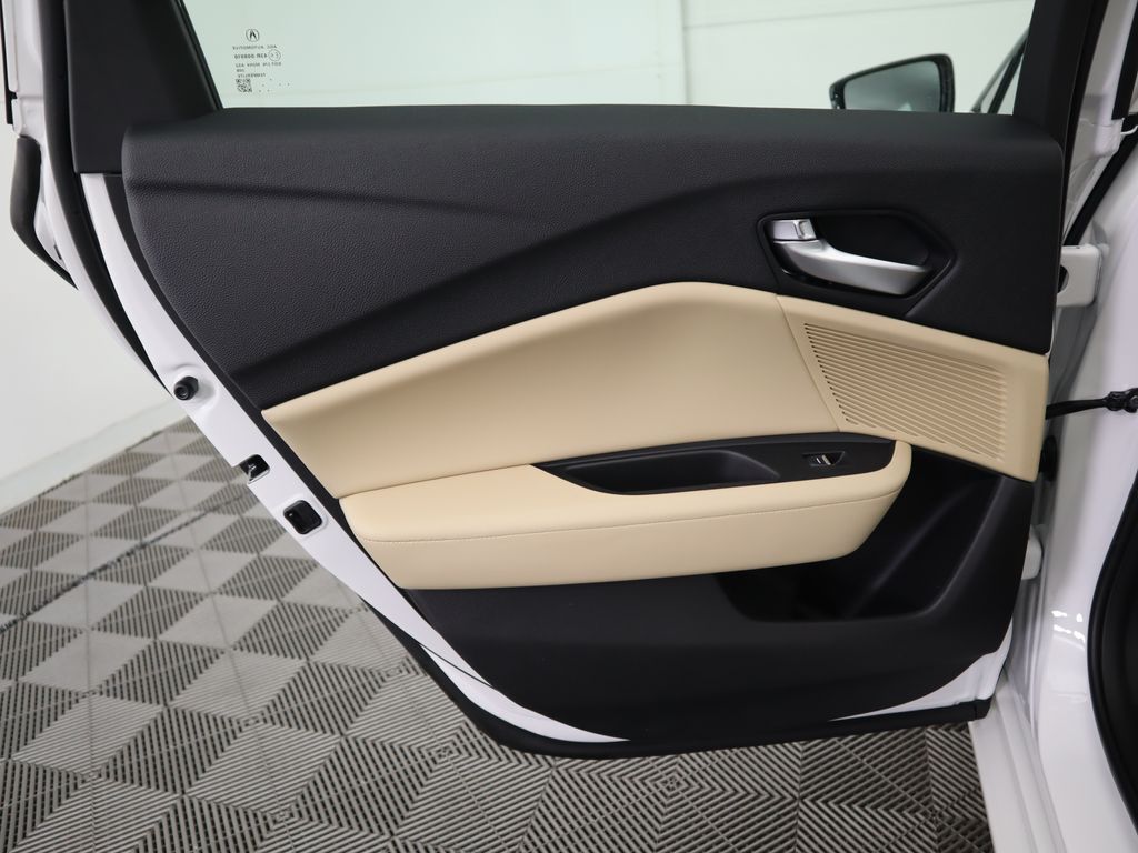 2025 Acura TLX Technology photo 26