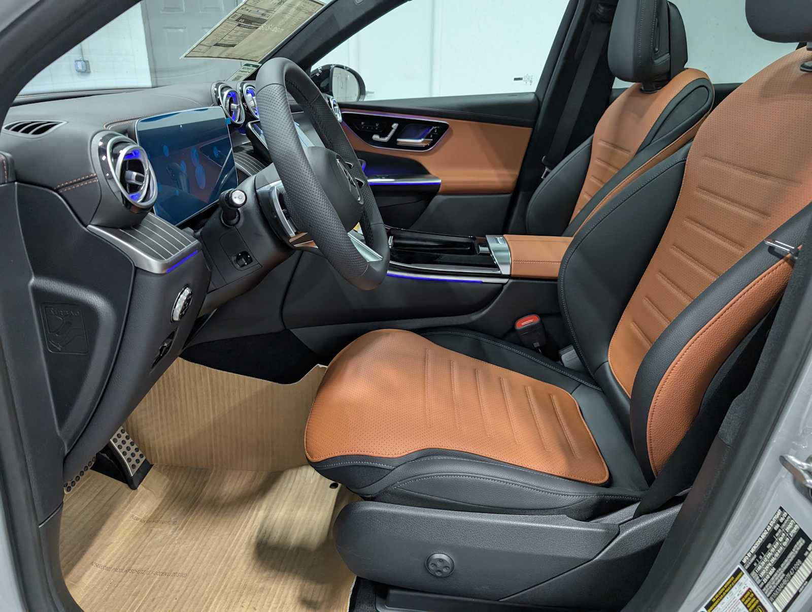 2026 Mercedes Benz GLC 300 4MATIC photo 4