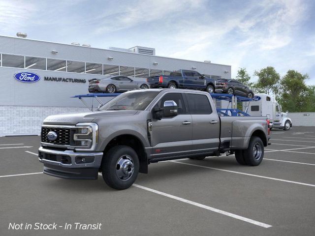 2026 Ford F-350 Super Duty Lariat's photo