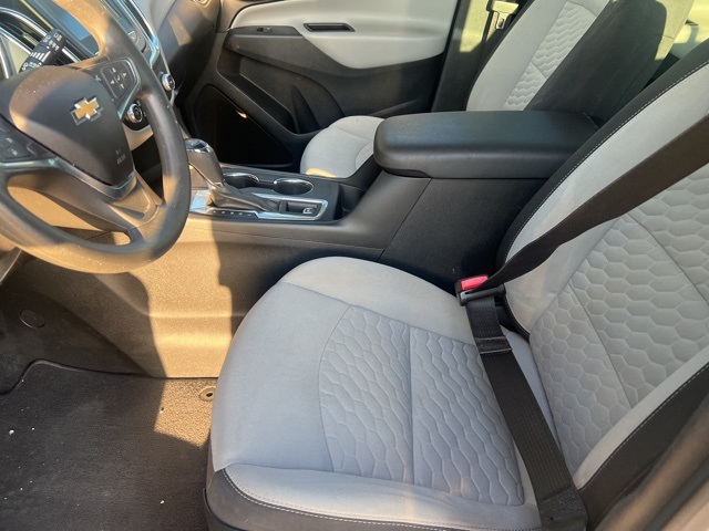2018 Chevrolet Equinox LS photo 8
