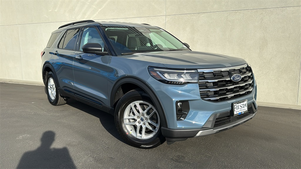 2026 Ford Explorer's photo