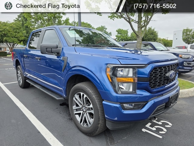 2023 Ford F-150 XL photo 2