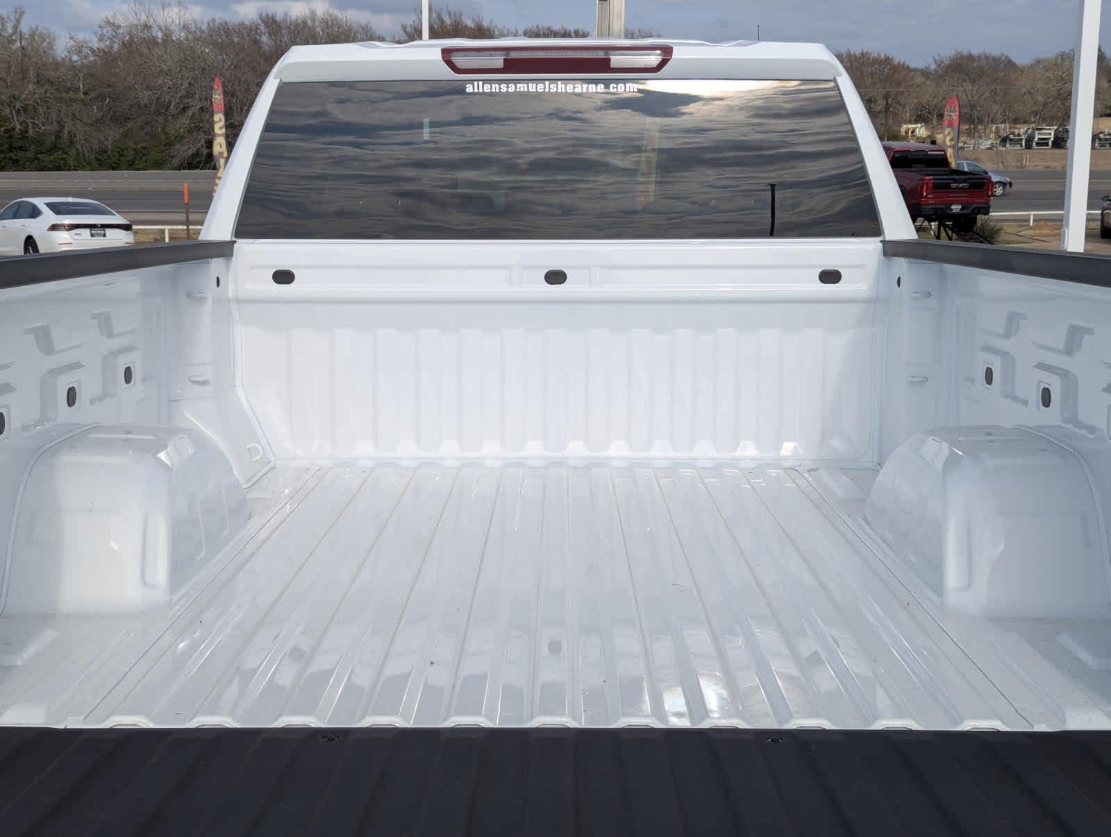 2025 Chevrolet Silverado 1500 photo 8