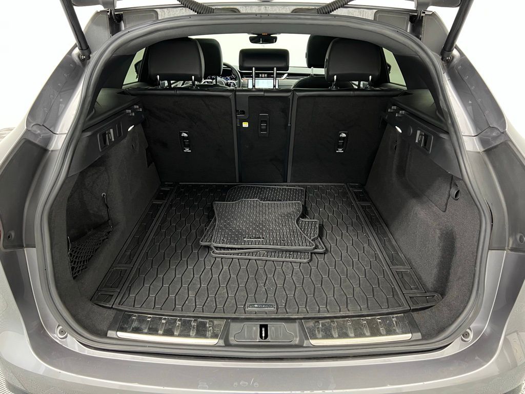 2022 Jaguar F-PACE P250 S photo 45