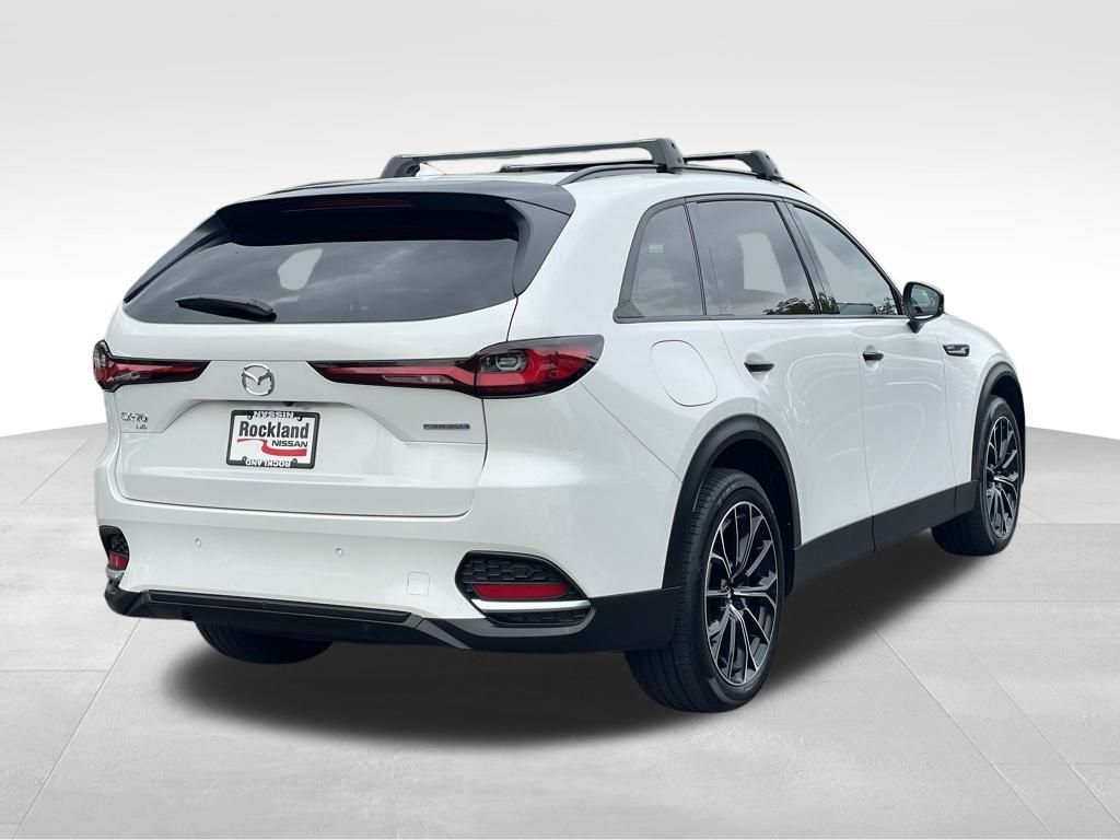 2025 Mazda CX-70 Premium photo 3