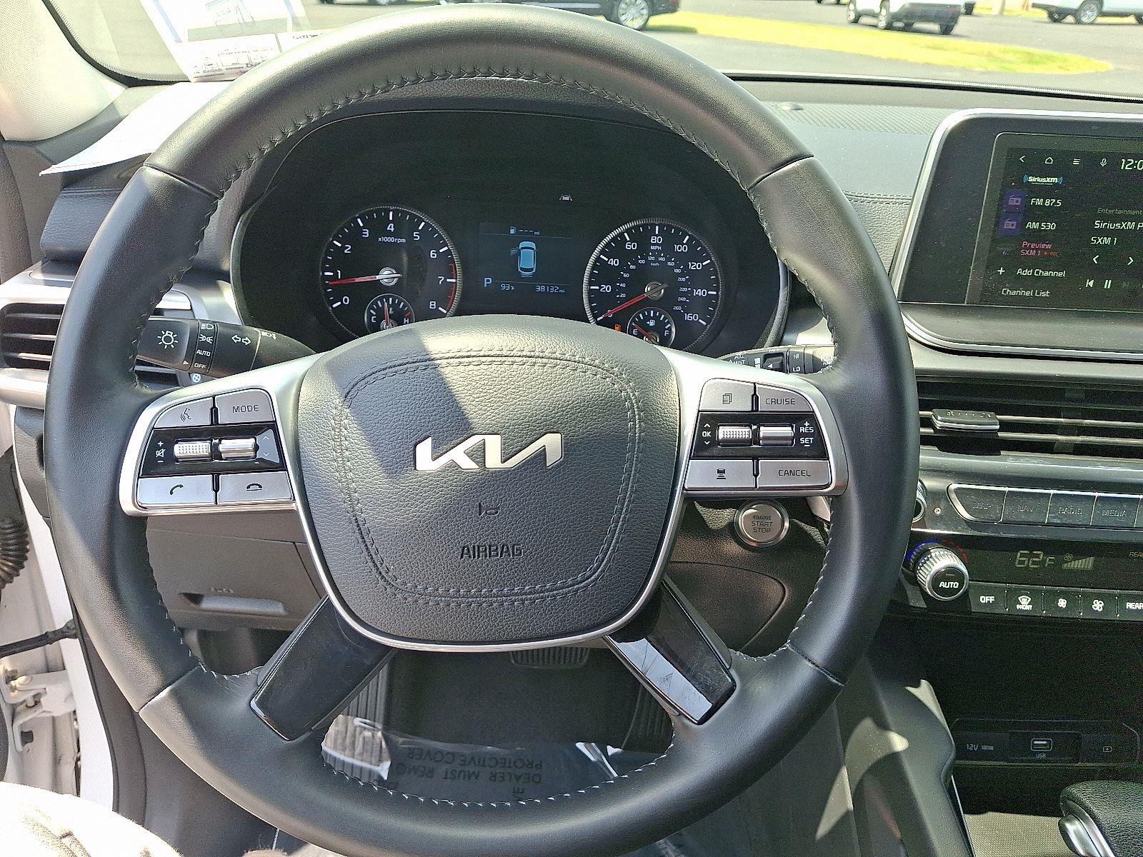 2022 Kia Telluride LX photo 20