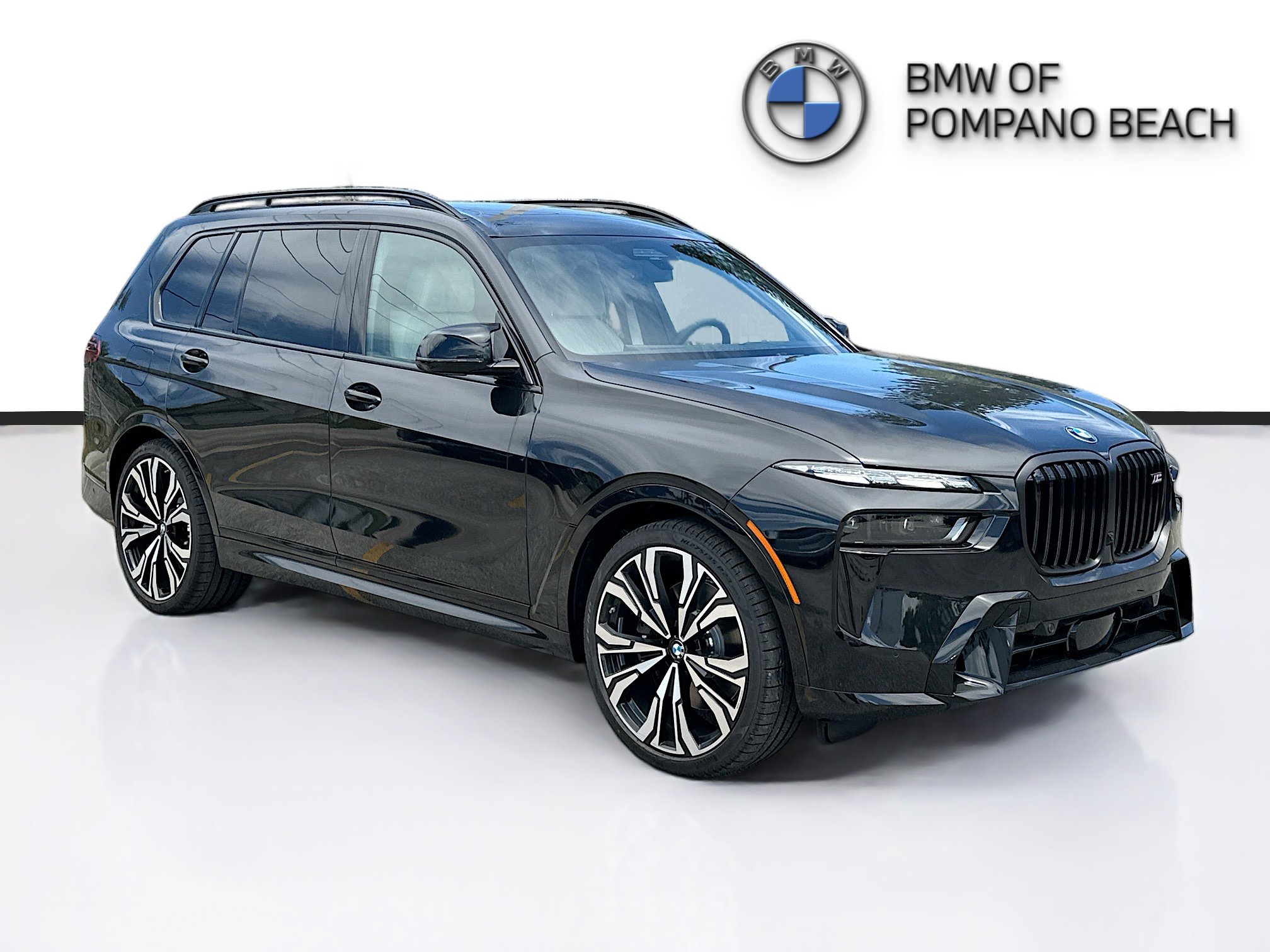 2026 BMW X7 M60i's photo