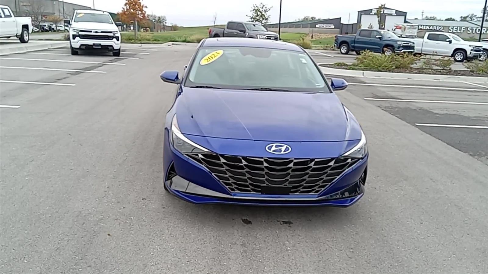 2023 Hyundai Elantra Hybrid Limited photo 2