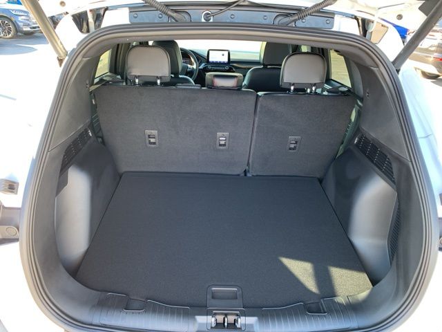 2025 Ford Escape ST-Line photo 28