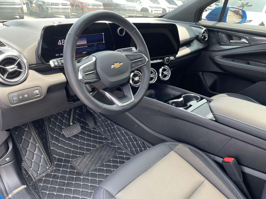 2024 Chevrolet Blazer EV photo 10