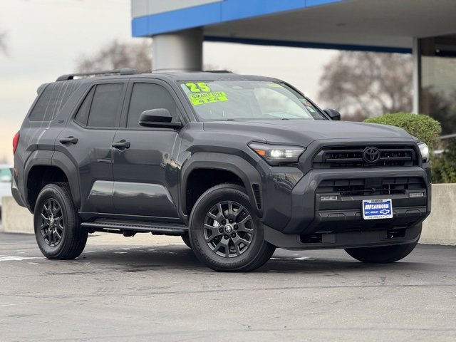 2025 Toyota 4Runner SR5's photo