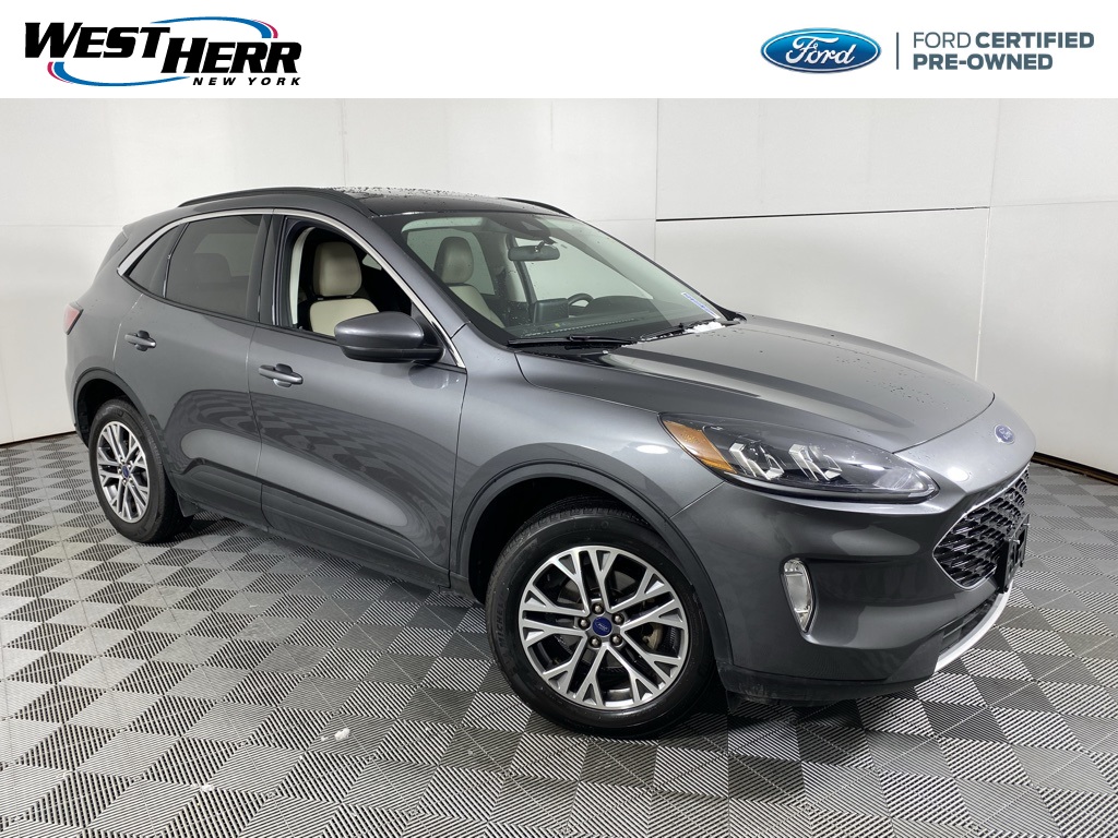 2022 Ford Escape SEL's photo