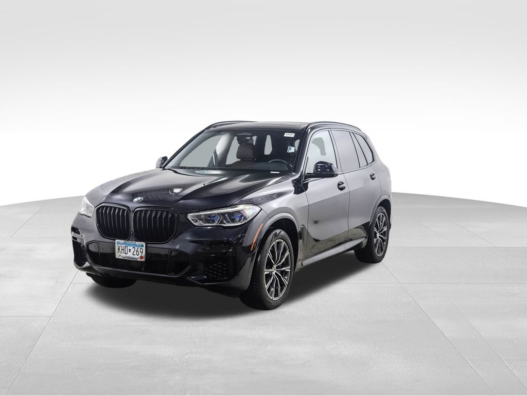 2023 BMW X5 M50i's photo
