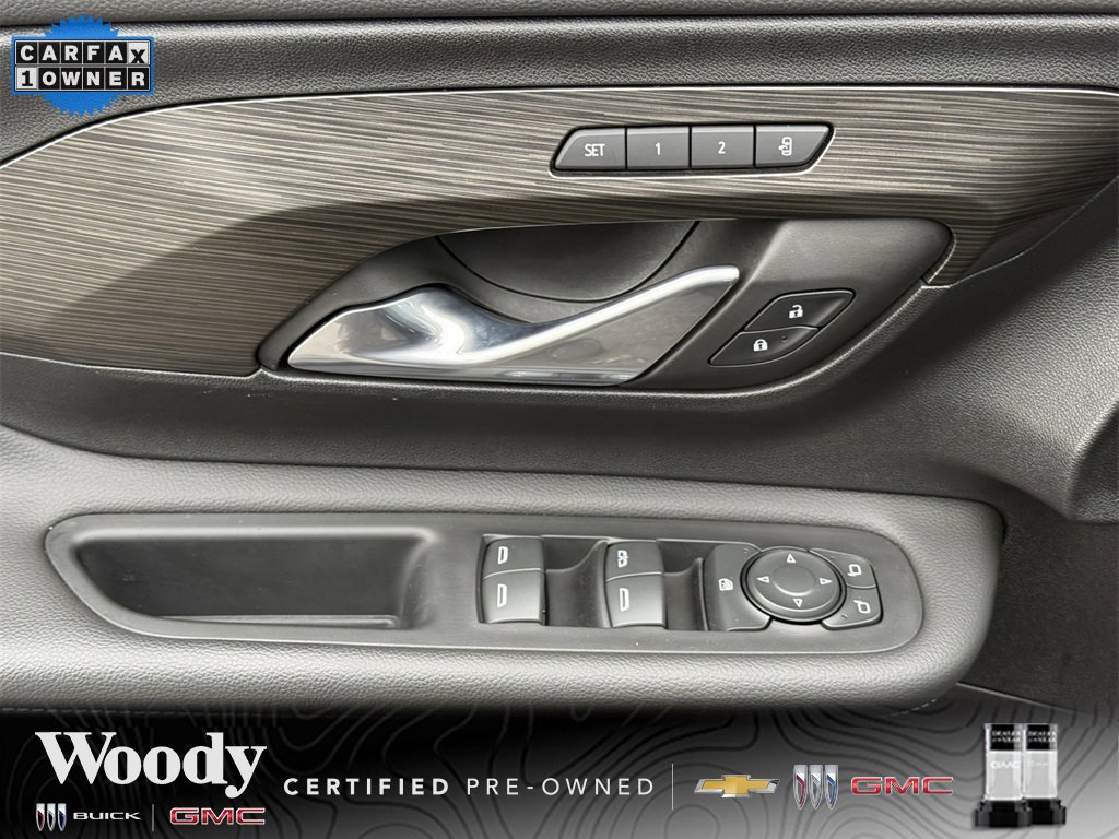 2023 GMC TERRAIN - Image 13