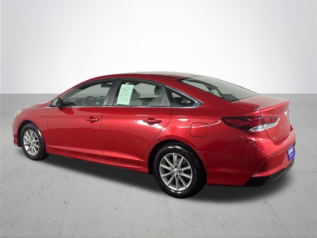 2018 Hyundai Sonata SE photo 8
