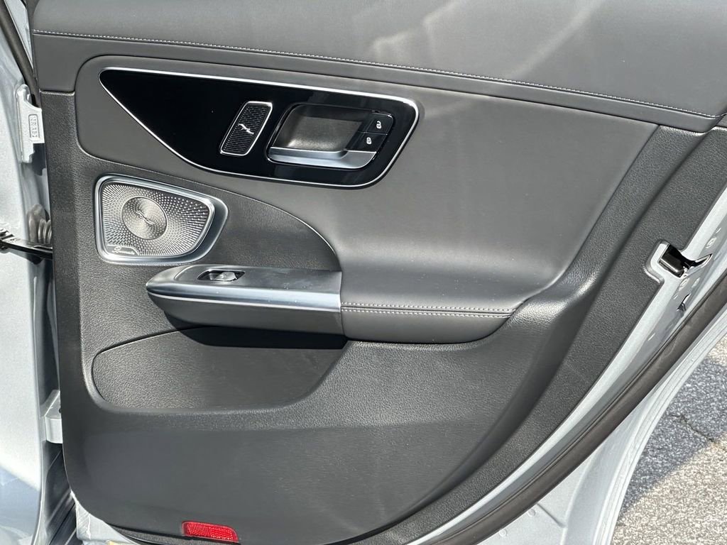 2025 Mercedes Benz C AMG 63 S E PERFORMANCE 4MATIC photo 19