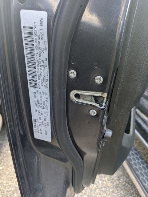 2017 Ram 1500 Laramie photo 4