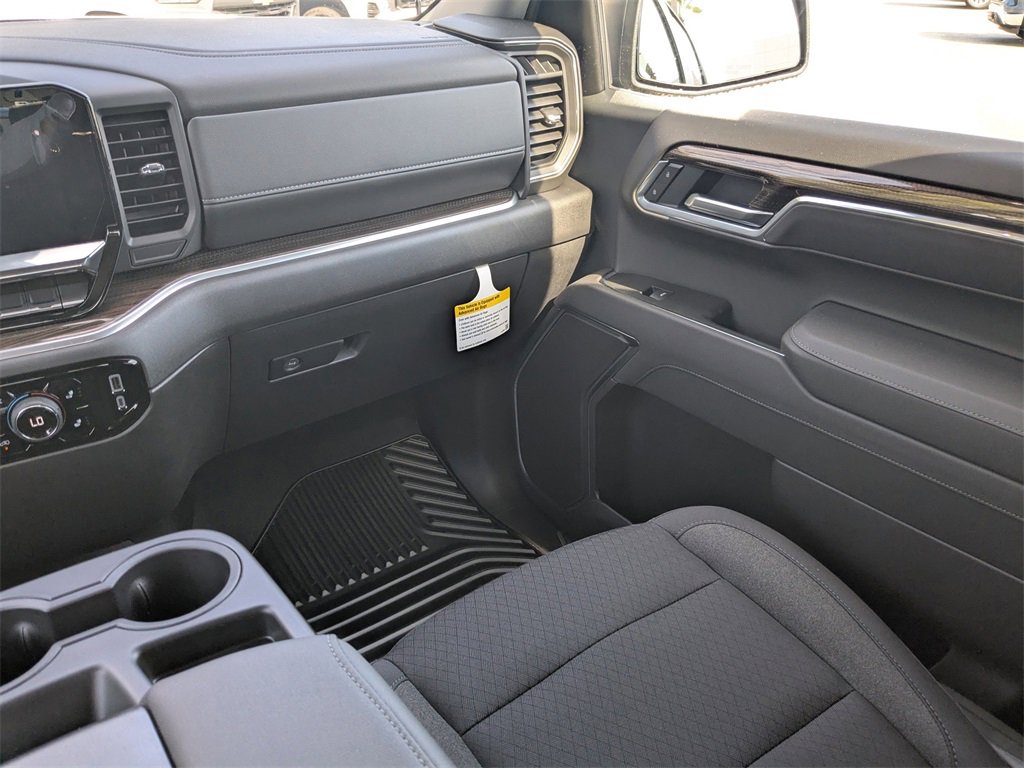 2026 Chevrolet Silverado 1500 LT photo 15
