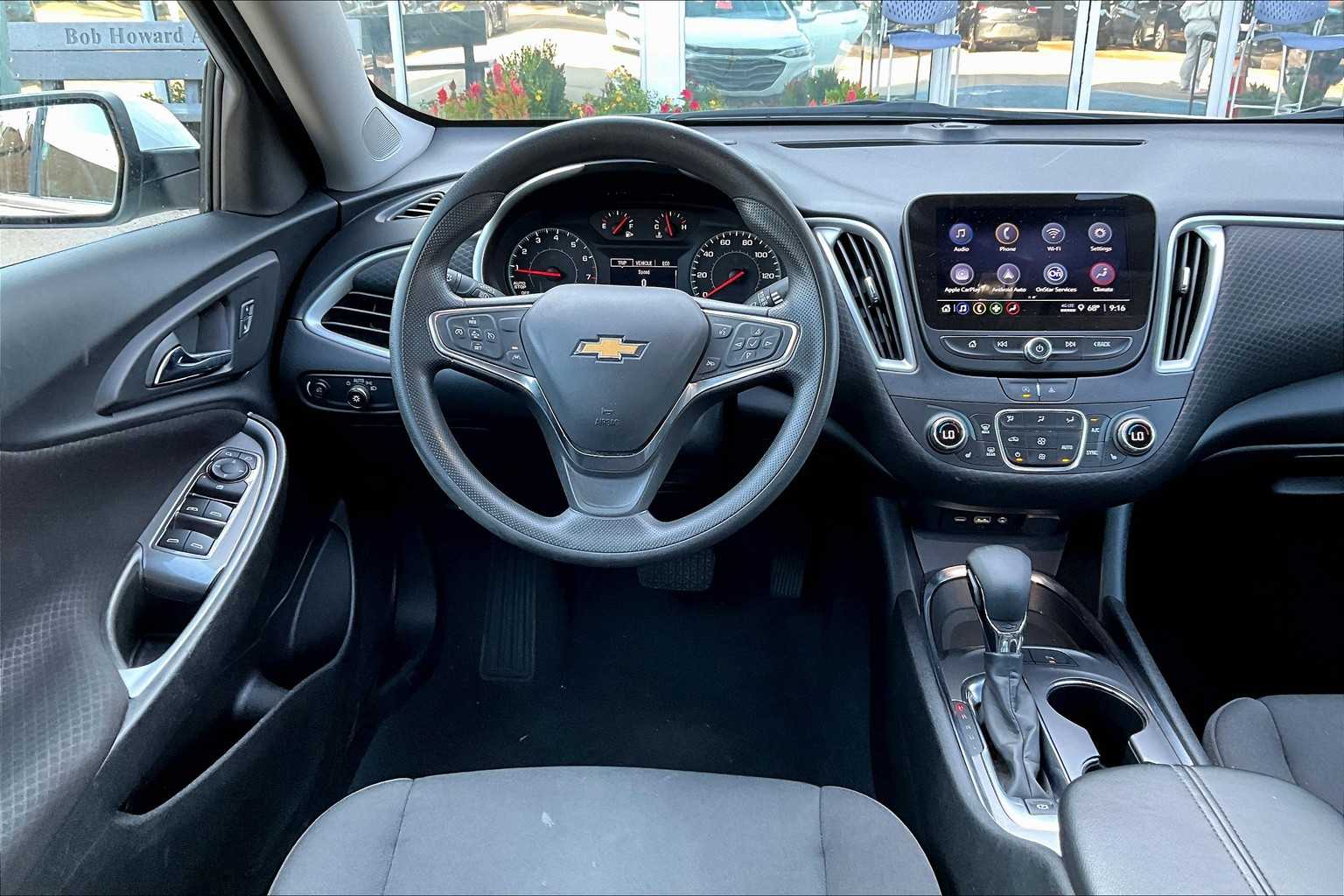 2024 Chevrolet Malibu 1LT photo 5