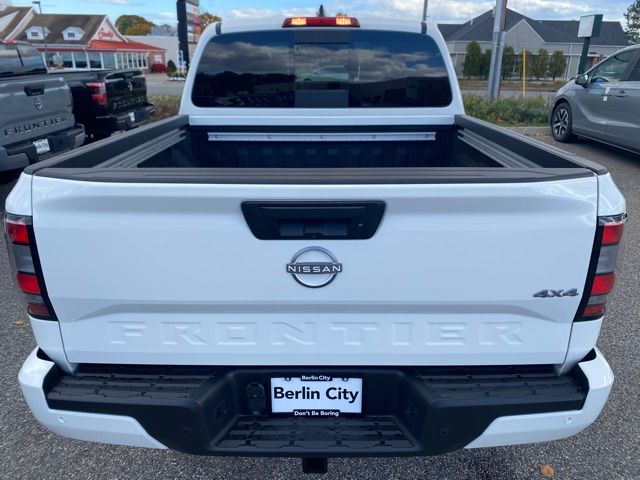 2026 Nissan Frontier SV photo 4