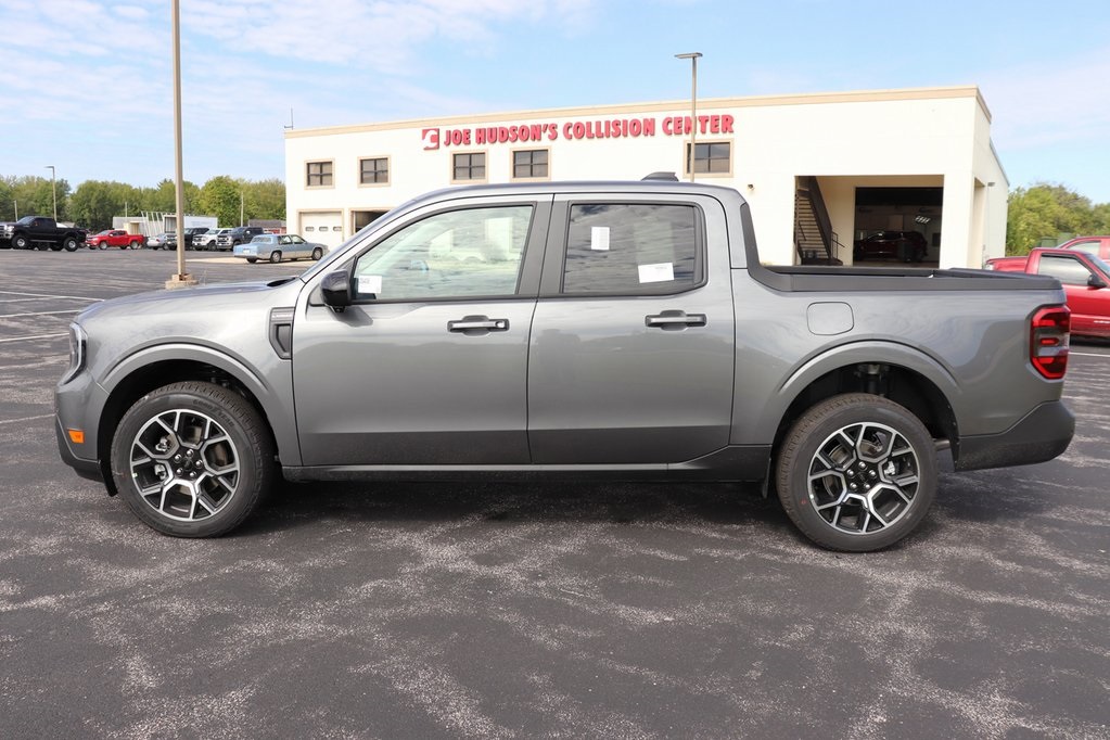 2025 Ford Maverick Lariat photo 3