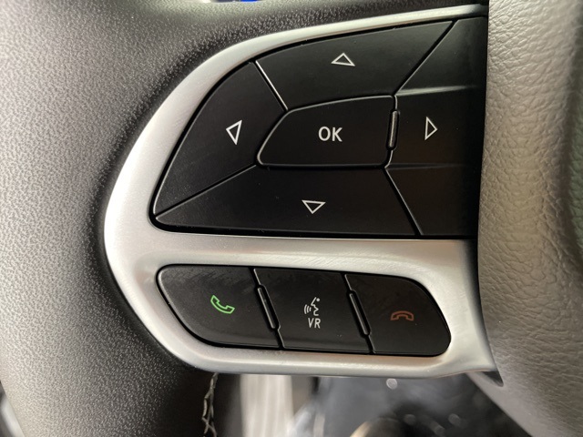 2025 Chrysler Pacifica photo 23