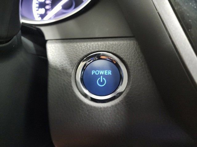 2023 Toyota Camry LE photo 28