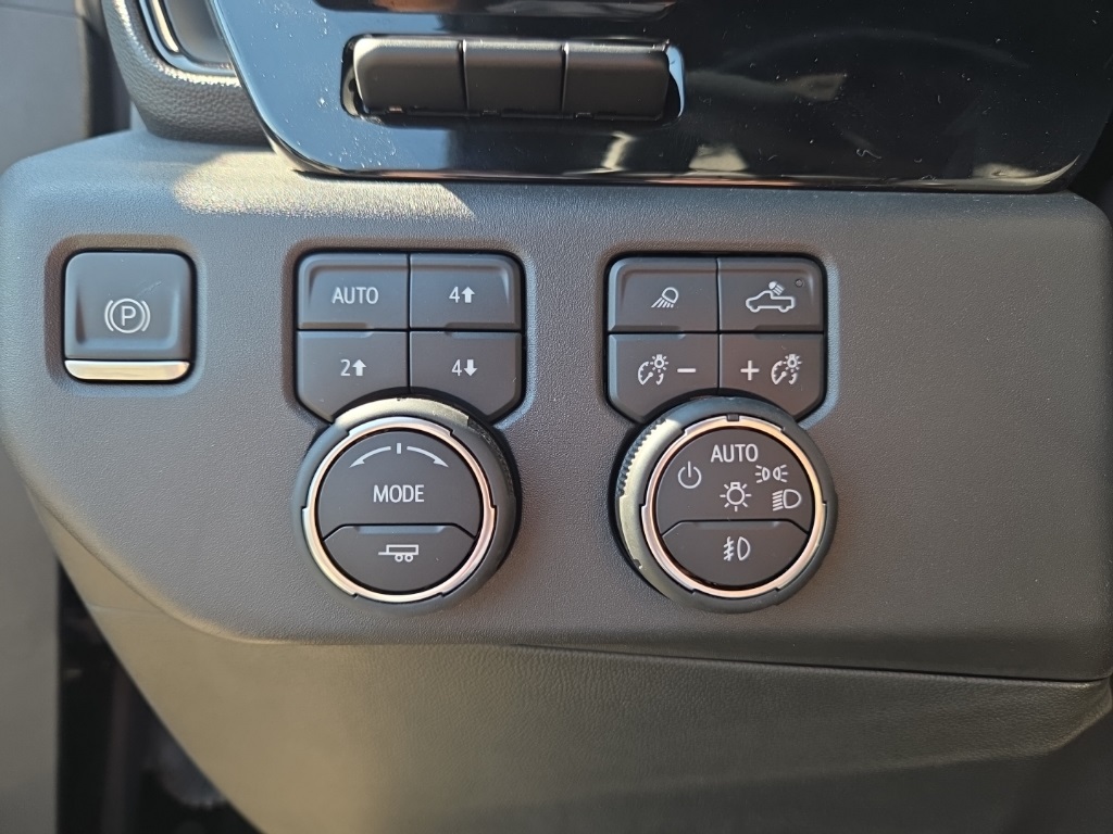 2022 Chevrolet Silverado 1500 ZR2 photo 17