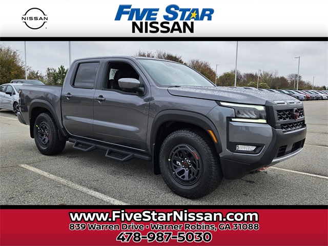 2026 Nissan Frontier PRO-X's photo