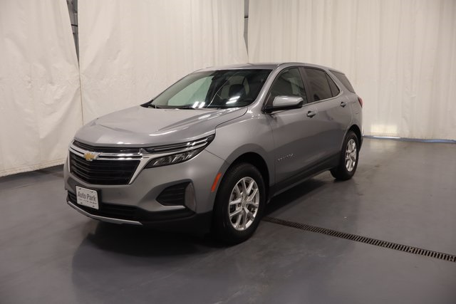 2024 Chevrolet Equinox LT photo 4