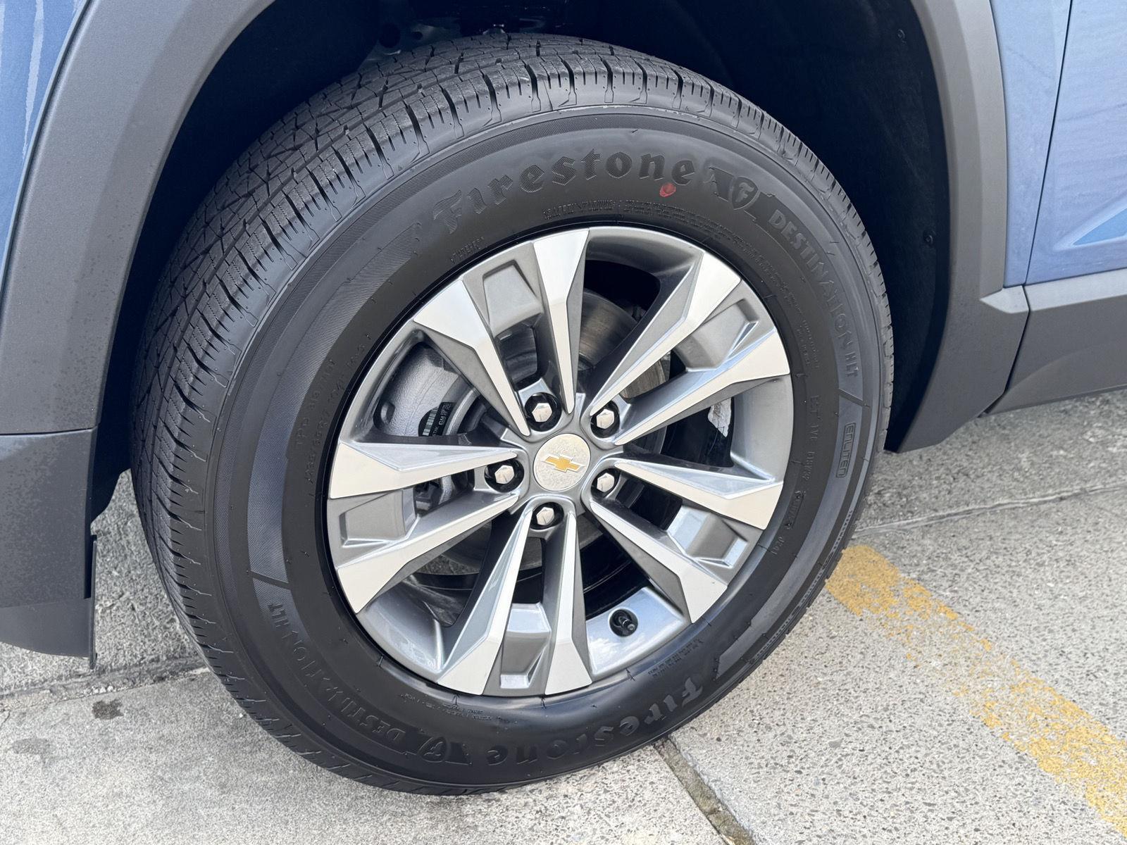 2026 Chevrolet Equinox LT photo 39