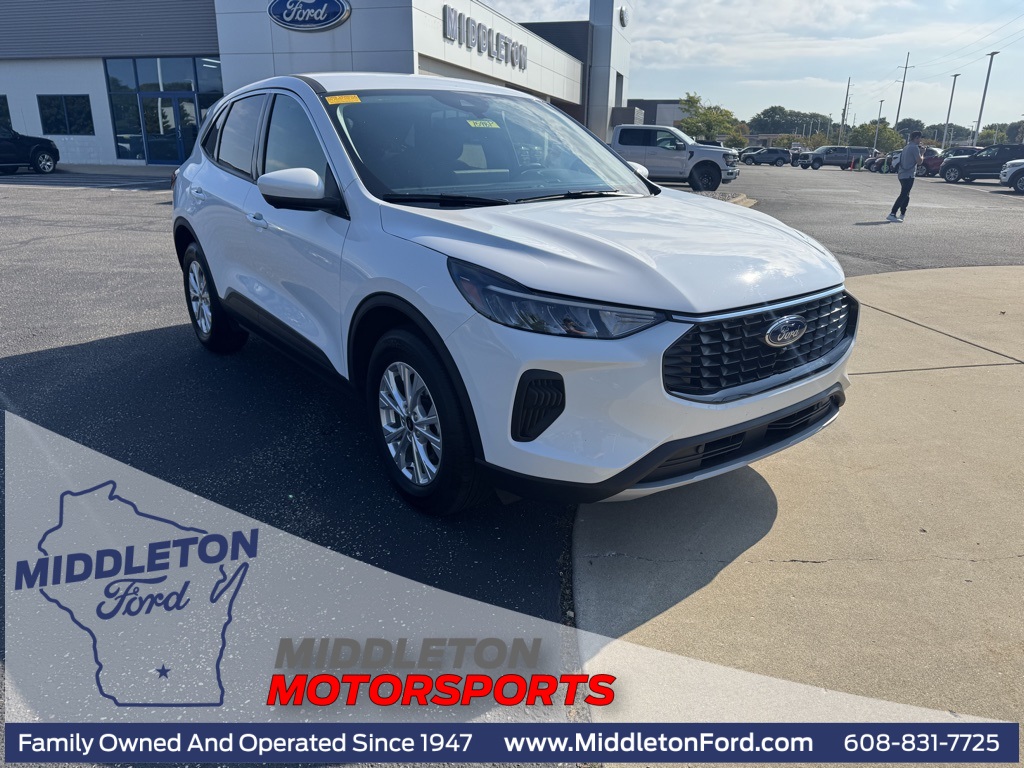 2023 Ford Escape Active photo 2