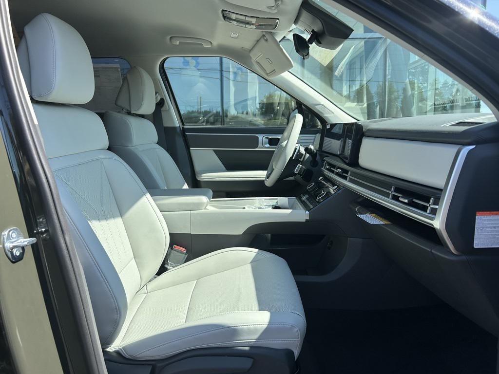 2026 Hyundai Santa Fe SEL photo 21