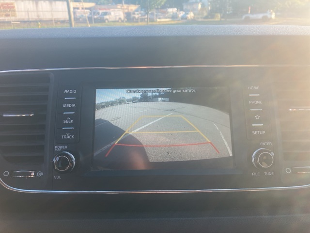 2021 Kia Sedona LX photo 24