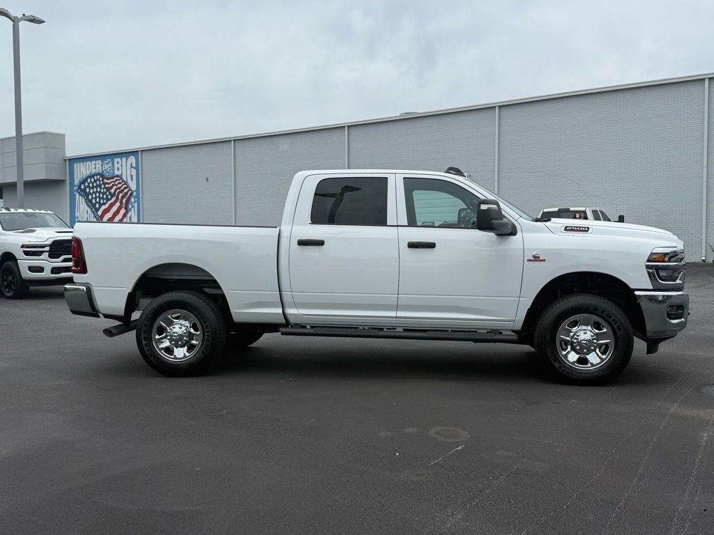 2025 Ram 2500 Tradesman photo 2