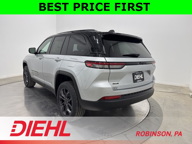 2025 Jeep Grand Cherokee Limited photo 4