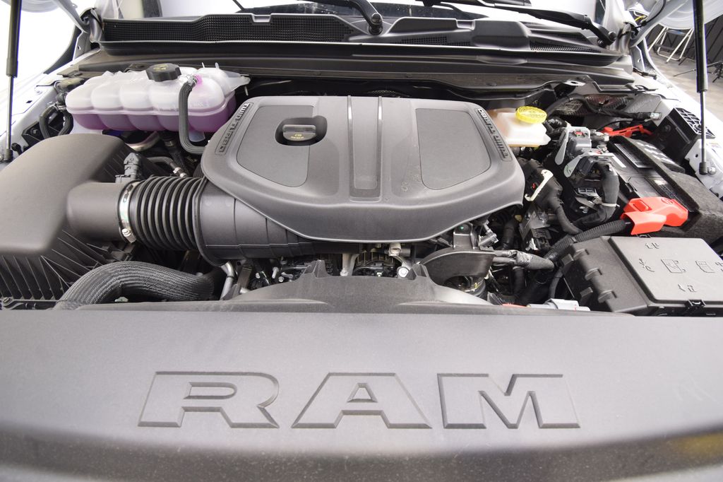 2025 Ram 1500 Laramie photo 10