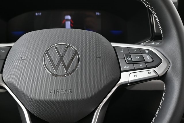 2025 Volkswagen Taos S photo 10