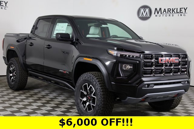 2025 GMC Canyon AT4's photo