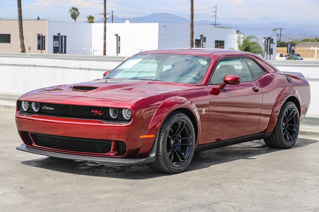 2023 Dodge Challenger R/T Scat Pack Widebody photo 3