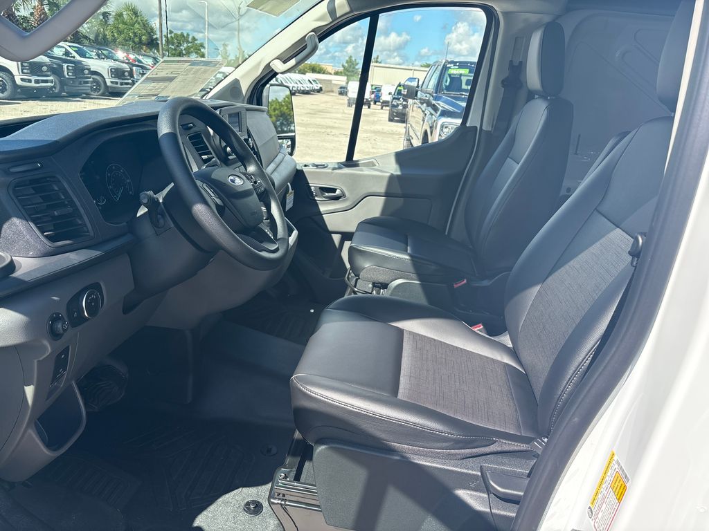 2025 Ford Transit photo 13