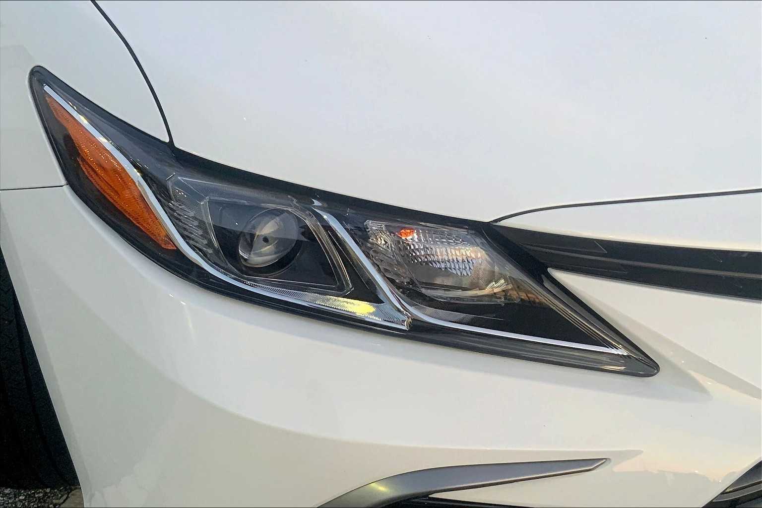 2023 Toyota Camry LE photo 25