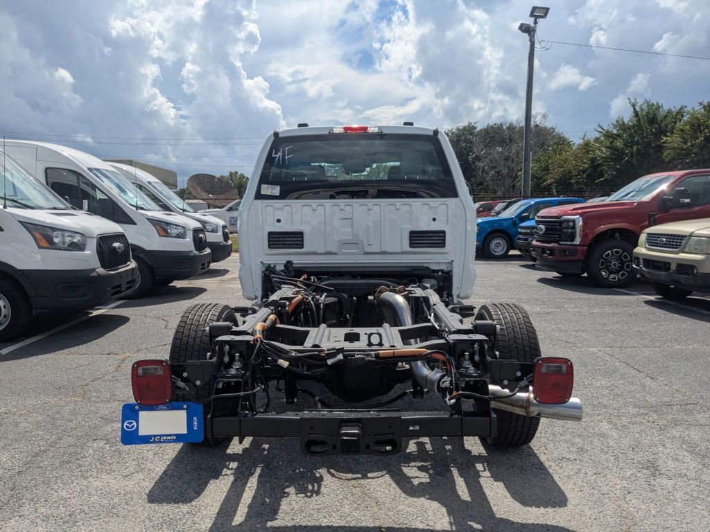 2026 Ford F-250 XL photo 5